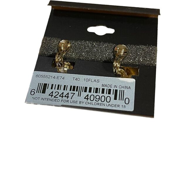 NWT Anne Klein Red Gold Tone Princess Oval Button Siam Crystal Clip Earrings - Picture 4 of 4